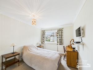 Bedroom 2- click for photo gallery